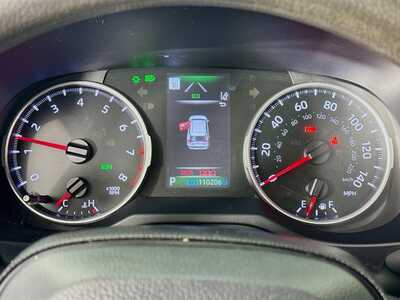 2022 Toyota RAV4, $25977. Photo 12