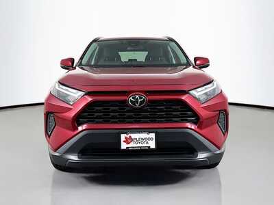 2022 Toyota RAV4, $25977. Photo 2