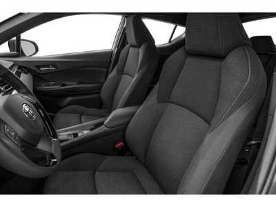 2018 Toyota C-HR, $14977. Photo 9