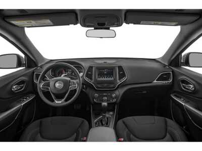 2019 Jeep Cherokee, $12344. Photo 11