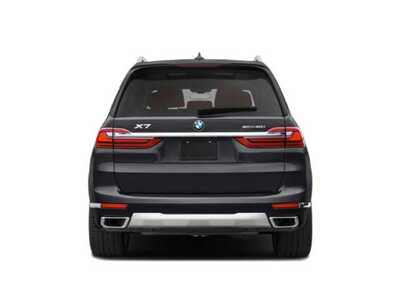 2021 BMW X7, $35960. Photo 8