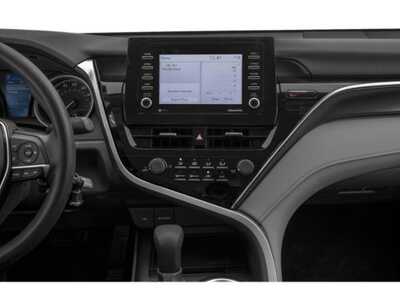 2022 Toyota Camry, $24977. Photo 10