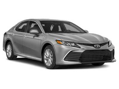 2022 Toyota Camry, $24977. Photo 6