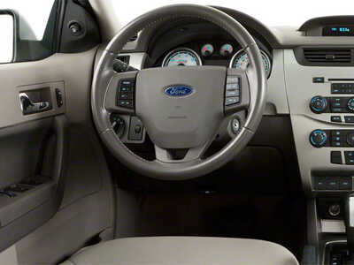 2010 Ford Focus, $0. Photo 6