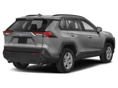 2022 Toyota RAV4, $33977. Photo 2