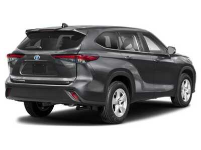 2024 Toyota Highlander, $39977. Photo 2
