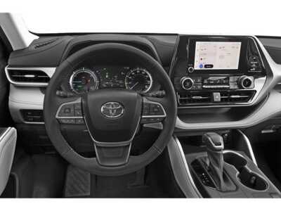 2024 Toyota Highlander, $39977. Photo 7