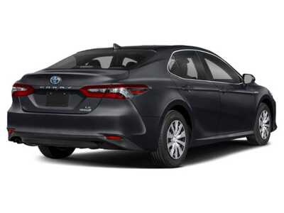 2022 Toyota Camry, $24026. Photo 2