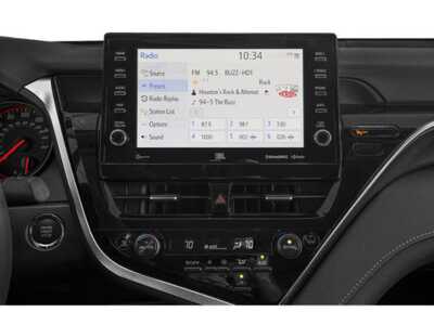 2022 Toyota Camry, $29406. Photo 10
