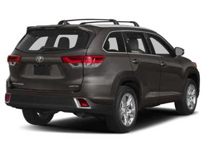 2019 Toyota Highlander, $0. Photo 2