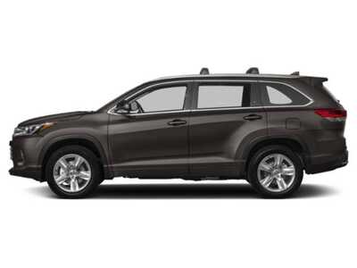 2019 Toyota Highlander, $0. Photo 3