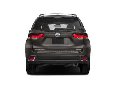 2019 Toyota Highlander, $0. Photo 5