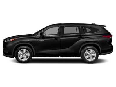 2022 Toyota Highlander, $39685. Photo 3