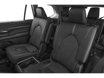 2026 Toyota Grand Highlander, $58421. Photo 12