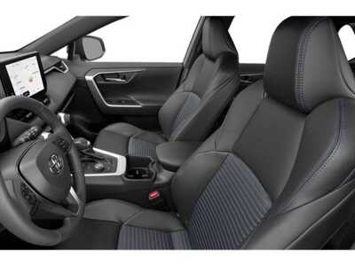 2023 Toyota RAV4, $0. Photo 9