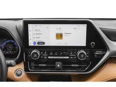 2026 Toyota Highlander, $56877. Photo 9