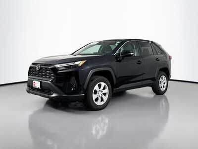 2025 Toyota RAV4, $33477. Photo 3