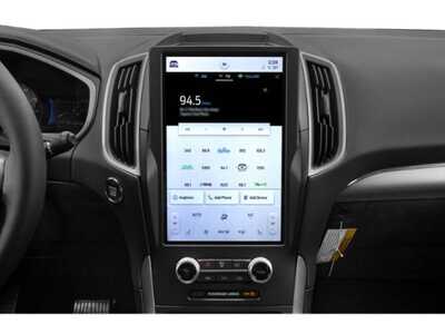2022 Ford Edge, $24977. Photo 10