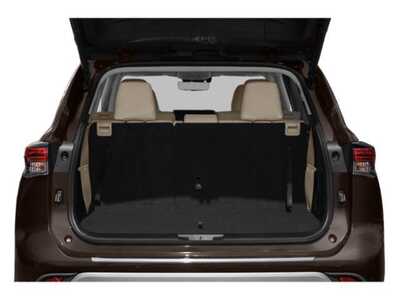 2020 Toyota Highlander, $31784. Photo 11
