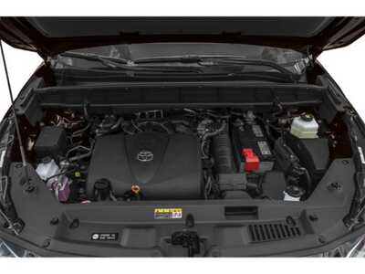 2020 Toyota Highlander, $31784. Photo 12