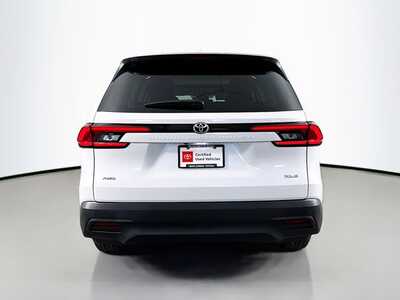 2024 Toyota Grand Highlander, $45493. Photo 6