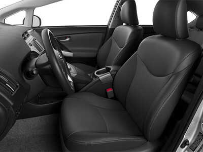 2013 Toyota Prius, $13977. Photo 8