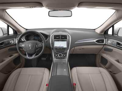 2017 Lincoln MKZ, $19977. Photo 8