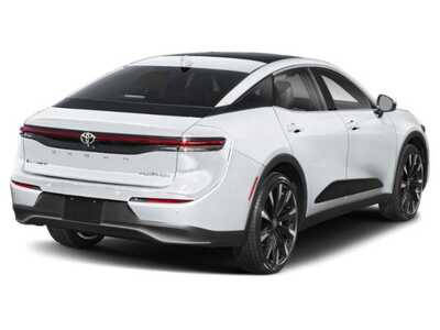 2026 Toyota Crown, $57939. Photo 5