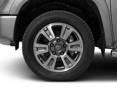 2017 Toyota Tundra Crew Cab, $23977. Photo 11