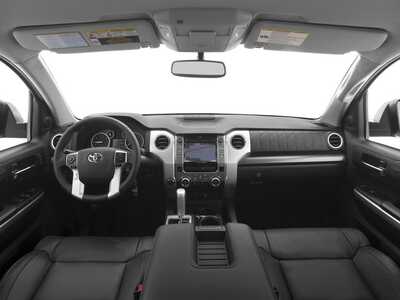 2017 Toyota Tundra Crew Cab, $23977. Photo 8