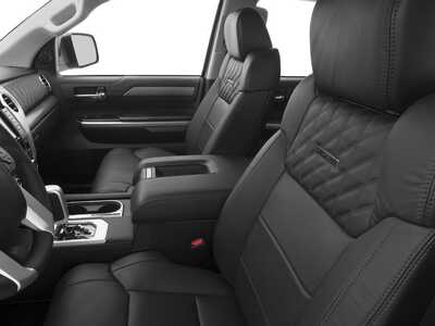 2017 Toyota Tundra Crew Cab, $23977. Photo 9