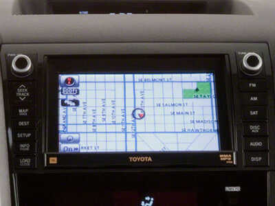 2010 Toyota Tundra Crew Cab, $10985. Photo 10