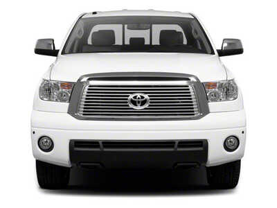 2010 Toyota Tundra Crew Cab, $10985. Photo 4