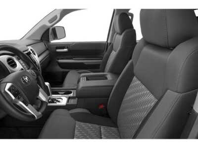 2019 Toyota Tundra Crew Cab, $44977. Photo 9