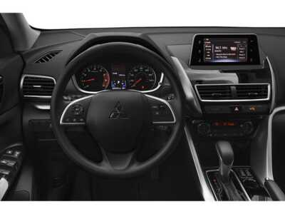 2018 Mitsubishi Eclipse, $13977. Photo 7