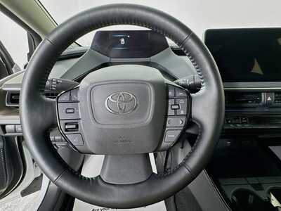 2025 Toyota Prius, $33977. Photo 11