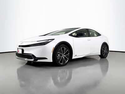 2025 Toyota Prius, $33977. Photo 3