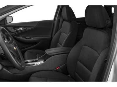 2019 Chevrolet Malibu, $13977. Photo 12
