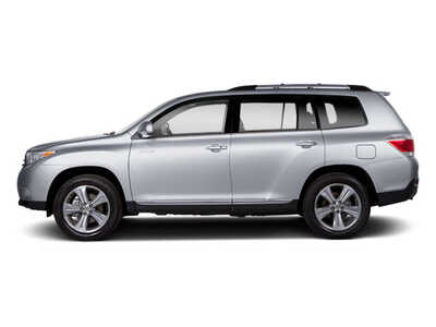 2013 Toyota Highlander, $0. Photo 3