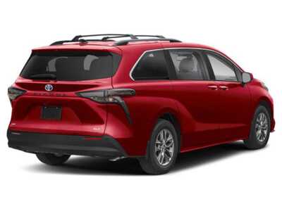 2026 Toyota Sienna, $50770. Photo 2