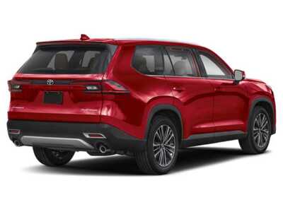 2026 Toyota Grand Highlander, $65808. Photo 5