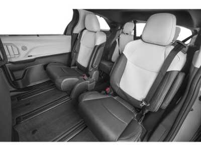 2026 Toyota Sienna, $51350. Photo 12