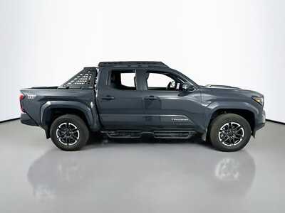 2024 Toyota Tacoma, $42682. Photo 8