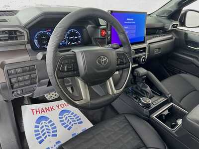 2024 Toyota Tacoma, $42682. Photo 9