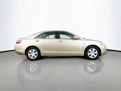 2009 Toyota Camry, $8977. Photo 8