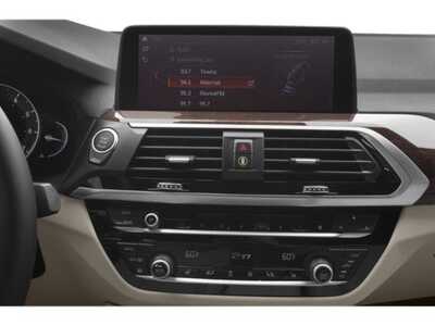 2021 BMW X4, $32977. Photo 10