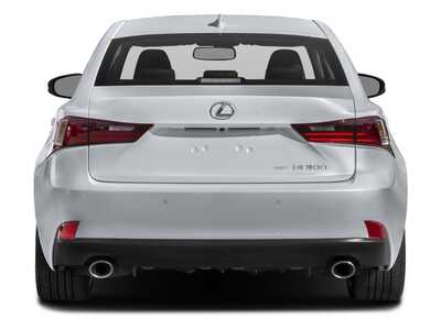 2016 Lexus IS Series, $19977. Photo 5