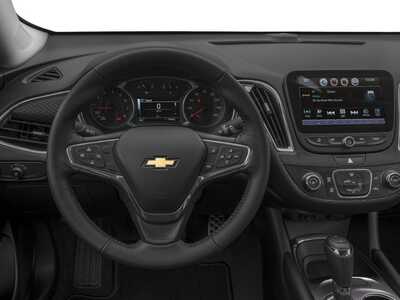 2016 Chevrolet Malibu, $10477. Photo 9