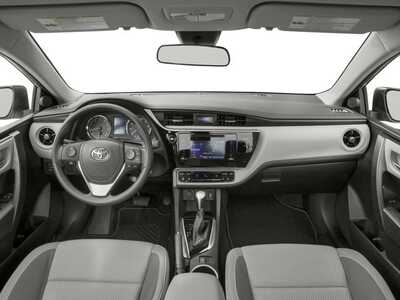 2017 Toyota Corolla, $15925. Photo 8