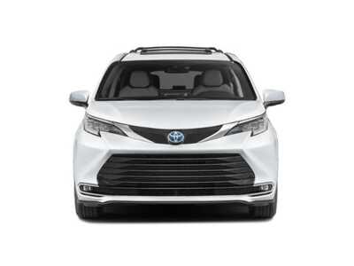 2026 Toyota Sienna, $56220. Photo 4